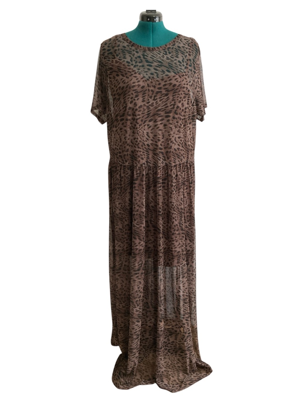 NWT Torrid Leopard Print Mesh Overlay Maxi Dress